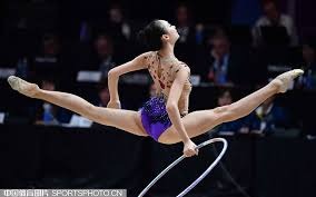 扑克里哪些牌不值得玩（扑克中哪些手牌不该入局）